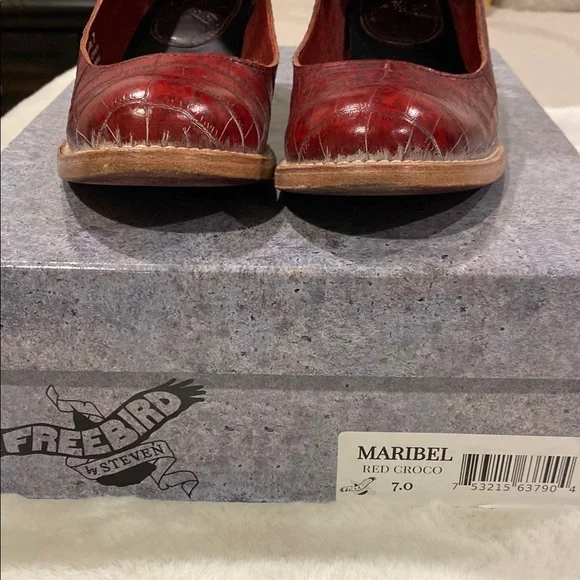 Freebird Women's Red Leather Shoes